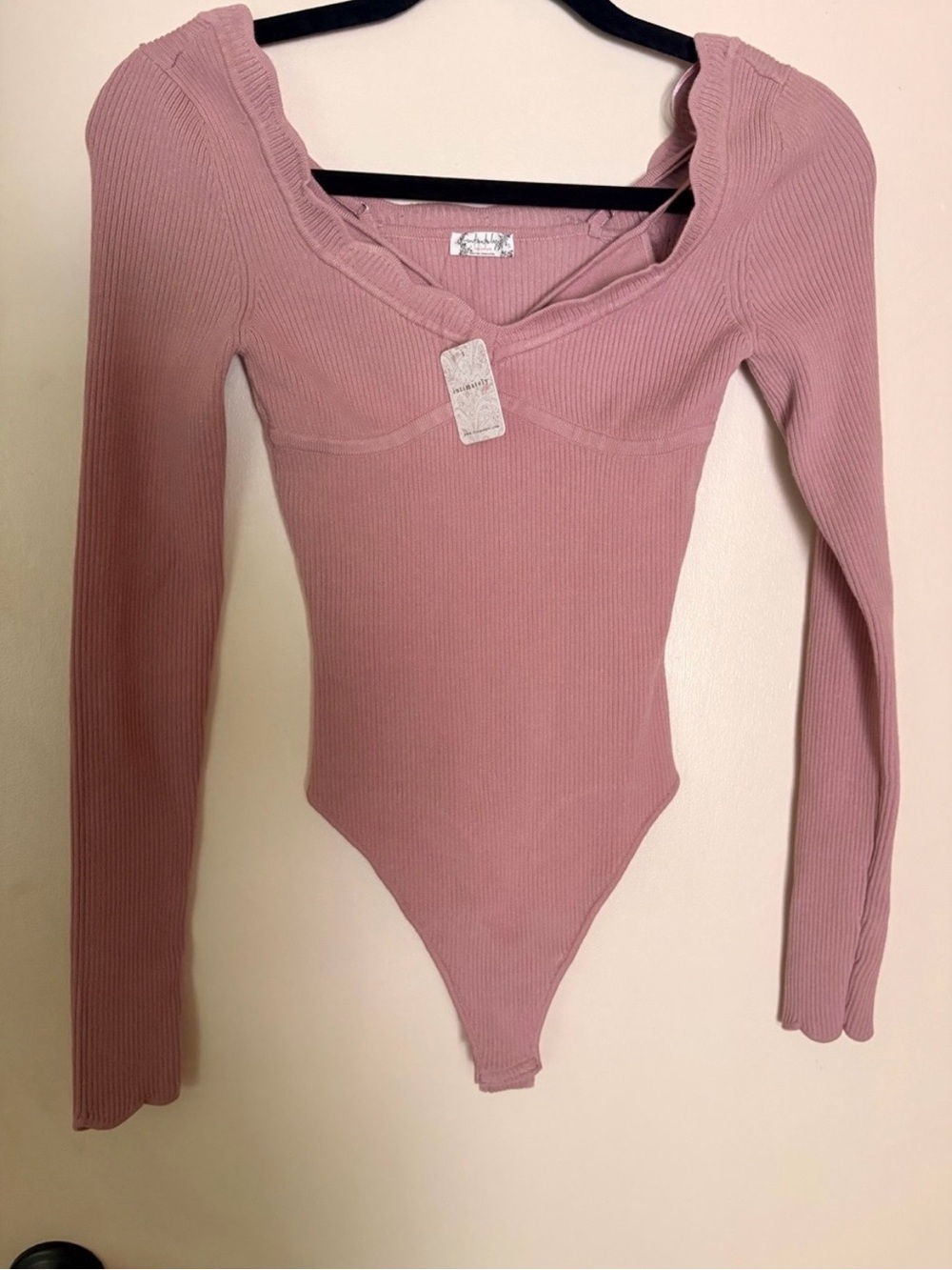 Free People Ribbed Long Sleeve Bodysuit - Mauve Pink NWOT